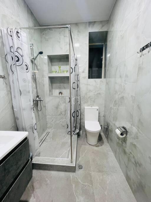 Spacious 2 Bedrooms In The Center Of เยเรวาน ภายนอก รูปภาพ