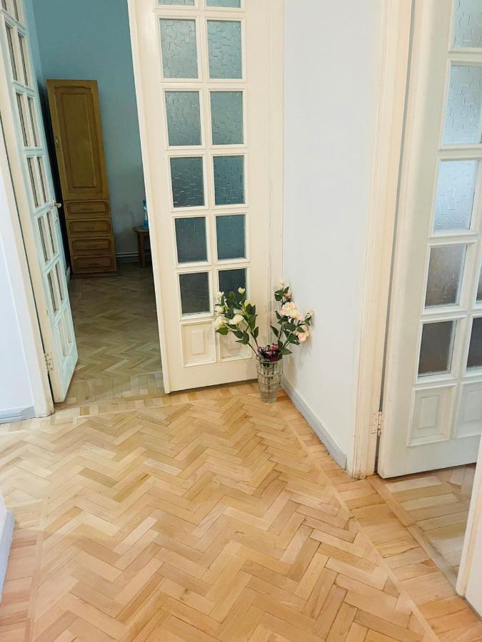 Spacious 2 Bedrooms In The Center Of เยเรวาน ภายนอก รูปภาพ